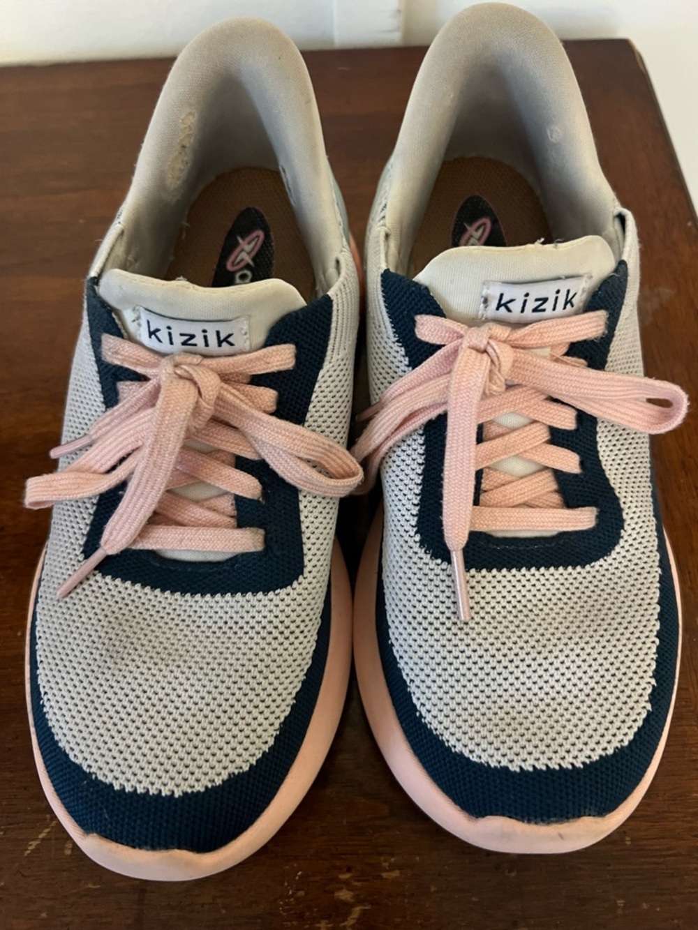Kizik Hands-Free The Easiest Shoes You will Ever Put On Women's 6 wide - Picture 5 of 11